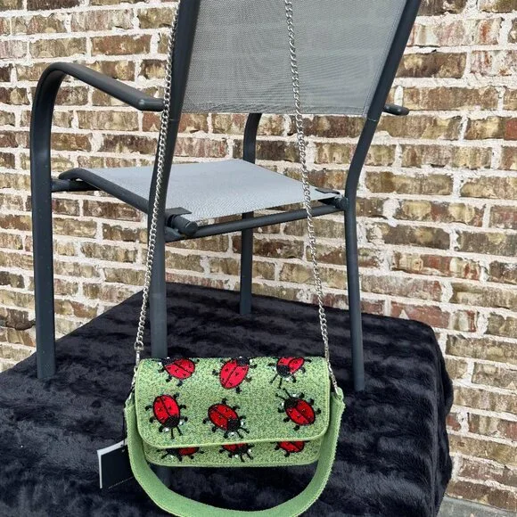 NEW America and Beyond Ladybug Viral Beaded Bag - Picture 6 of 11